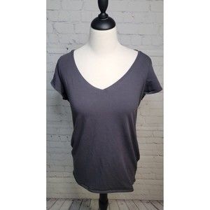 BumpStart by Motherhood Maternity V-NECK T-SHIRT size Lg in Gray